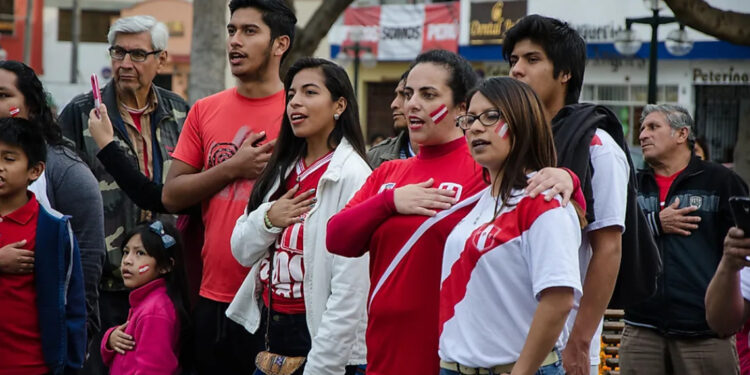Origen de los Peruanos: Un Viaje Milenario desde las Civilizaciones Andinas hasta Hoy