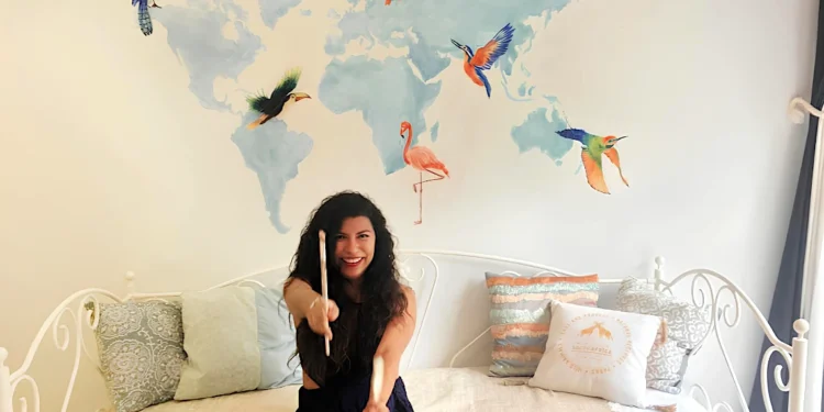 Sandra Cueva: De Lima a los Países Bajos, Transformando Paisajes con Arte y Sostenibilidad