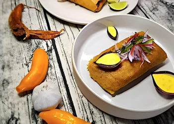 El Tamal: Un Tesoro Envuelto en Historia y Sabor