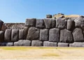 Sacsayhuamán: El Enigma de Piedra que Guarda los Secretos del Imperio Inca