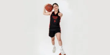 Entre dos mundos y una pasión: Isabel Cook, la niña peruana que cruzó el Atlántico para jugar al basket